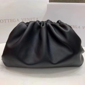 Bottega Veneta The Pouch 40 Black